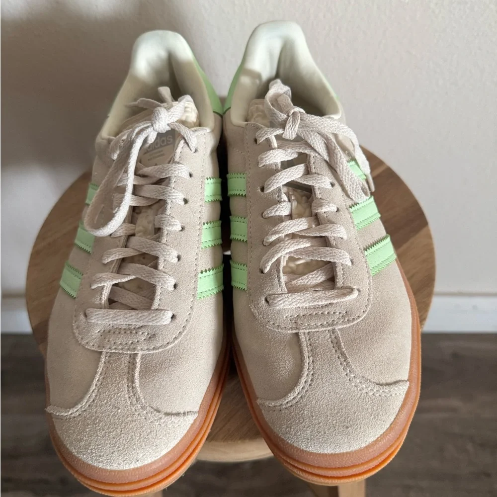 Adidas Gazelle Bold Sneaker in Mint & Beige - Picture 4 of 7